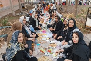 دورهمی بانوان صفادشت عامل تقویت روحیه همدلی و صمیمیت