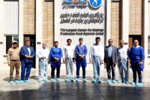 بازدید فرماندار ملارد و مسئولان قضایی از بزرگ‌ترین تولیدکننده جنین گاو در شهرستان ملارد