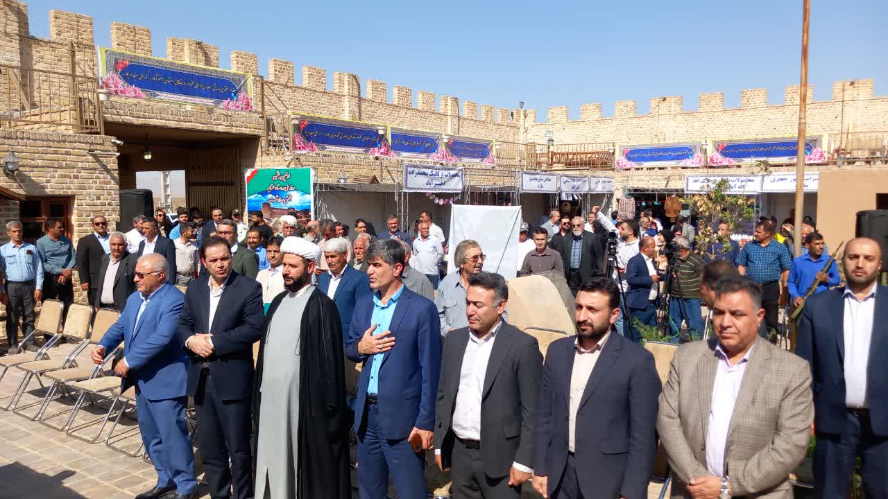 اولین جشن ملی روز روستا و چهارمین جشنواره پسته دهستان اخترآباد در بخش صفادشت ملارد برگزار شد