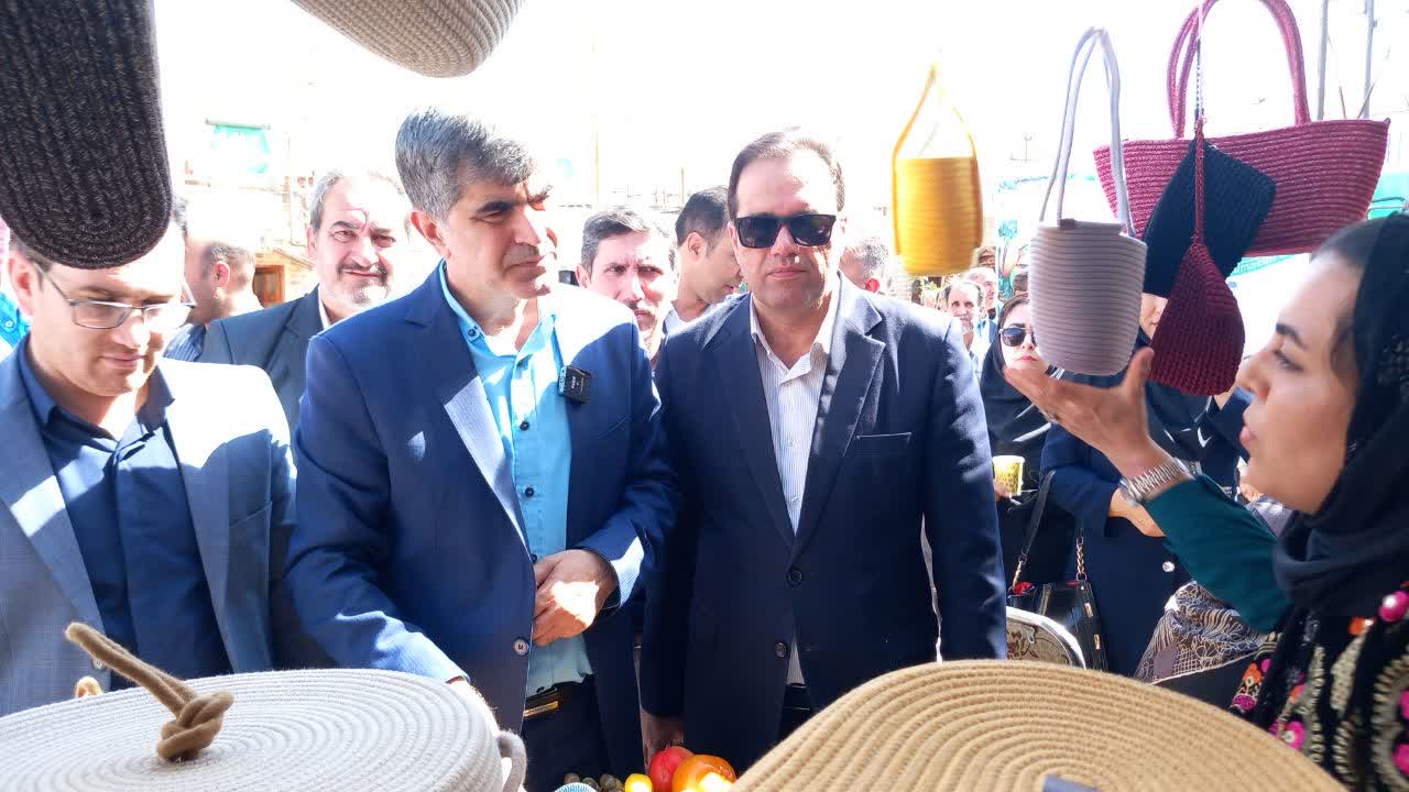 اولین جشن ملی روز روستا و چهارمین جشنواره پسته دهستان اخترآباد در بخش صفادشت ملارد برگزار شد