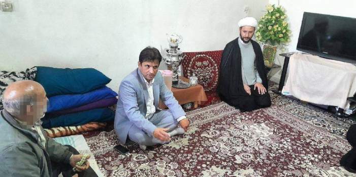 دیدار امام جمعه صفادشت با دو خانوار تحت حمایت کمیته امداد