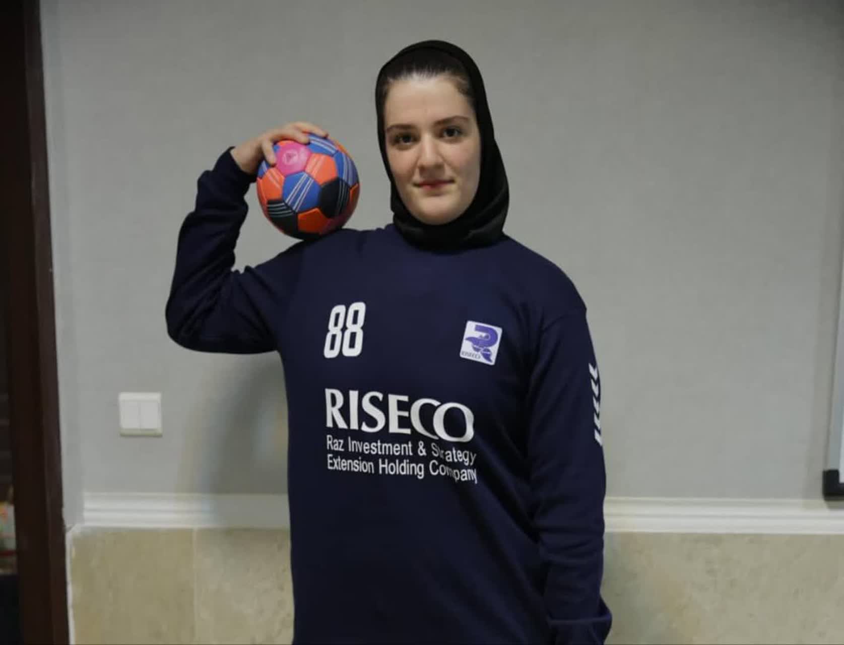 ستایش شکوری پور هندبالیست ملاردی