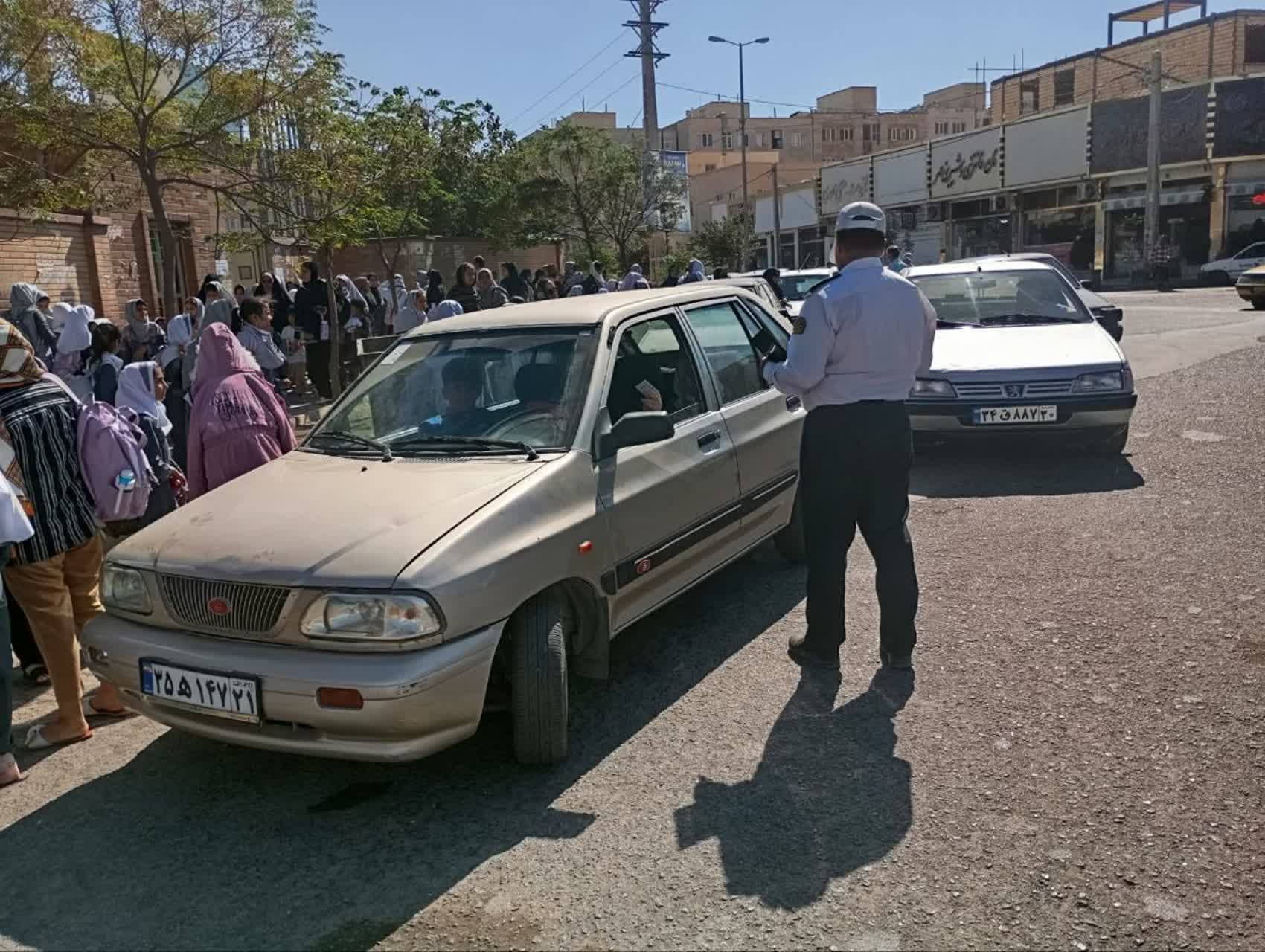 سرویس غیرمجاز مدارس در صفادشت رصد می‌شوند