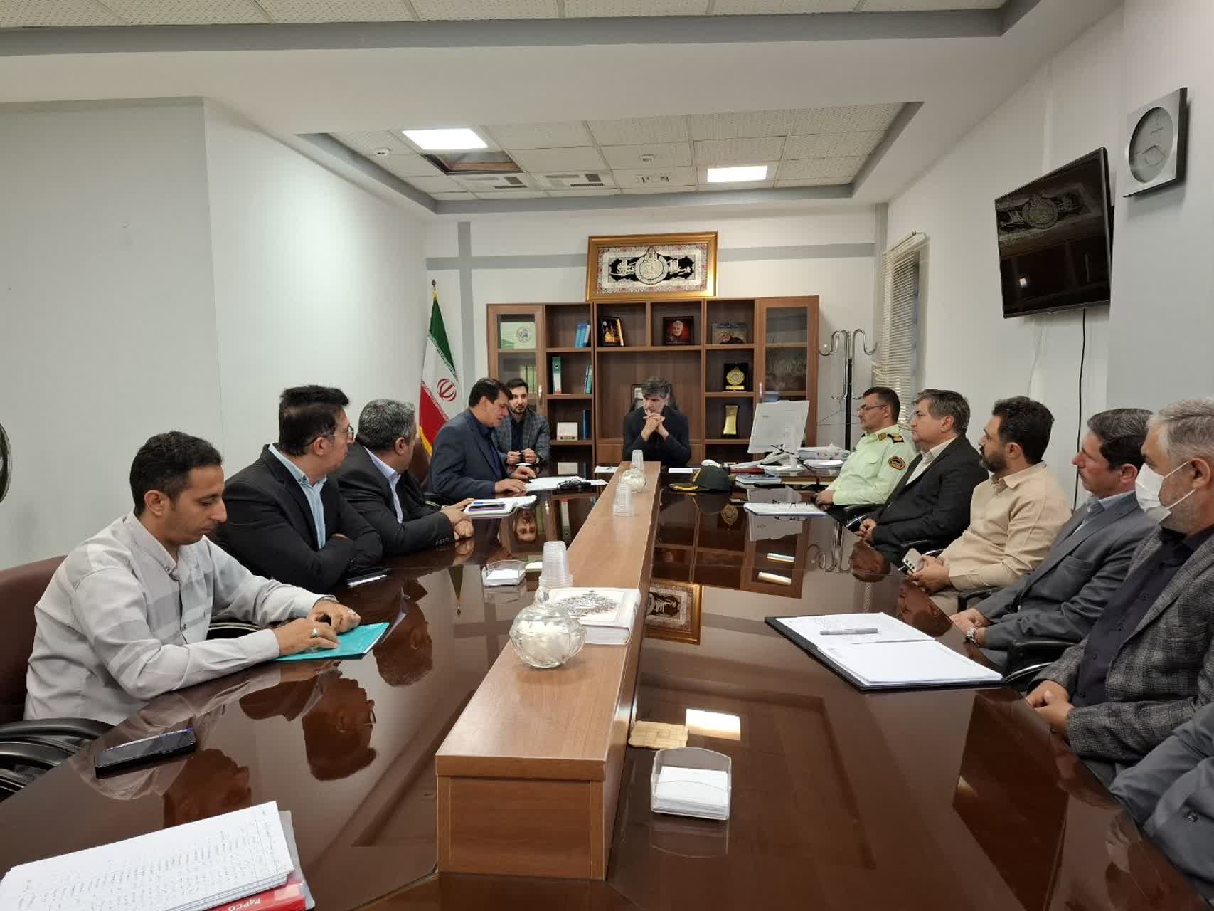 مهلت ۲۰ روزه به اهالی مجتمع گلها برای تعیین تکلیف انشعاب آب