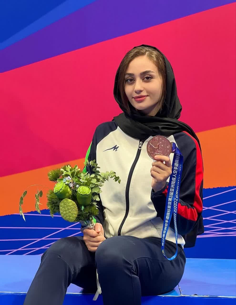 کاراته کاران ملاردی در راه پاریس