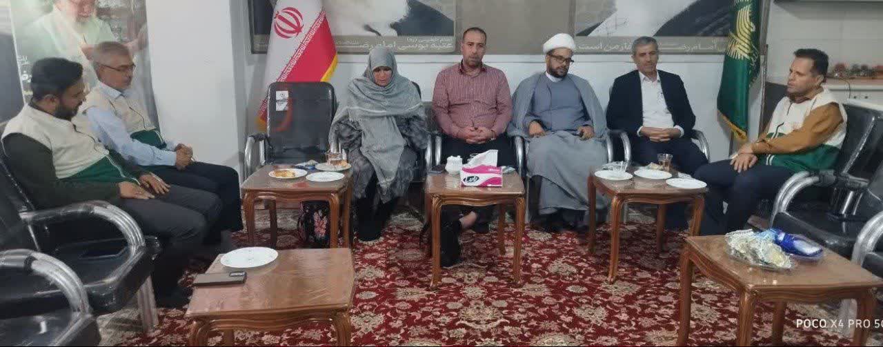 گذشت از قصاص بعد از ۱۹ سال به حرمت امام رضا عليه‌السلام در دفتر کانون خدمت رضوی شهرستان ملارد