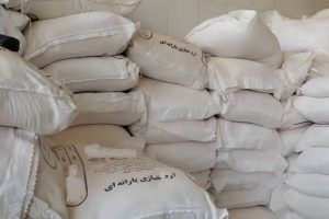 ۳ تن آرد خارج از شبکه توزیع در ملارد کشف شد