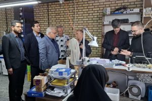 بازدید فرماندار ملارد از واحد تولیدی تیراژه