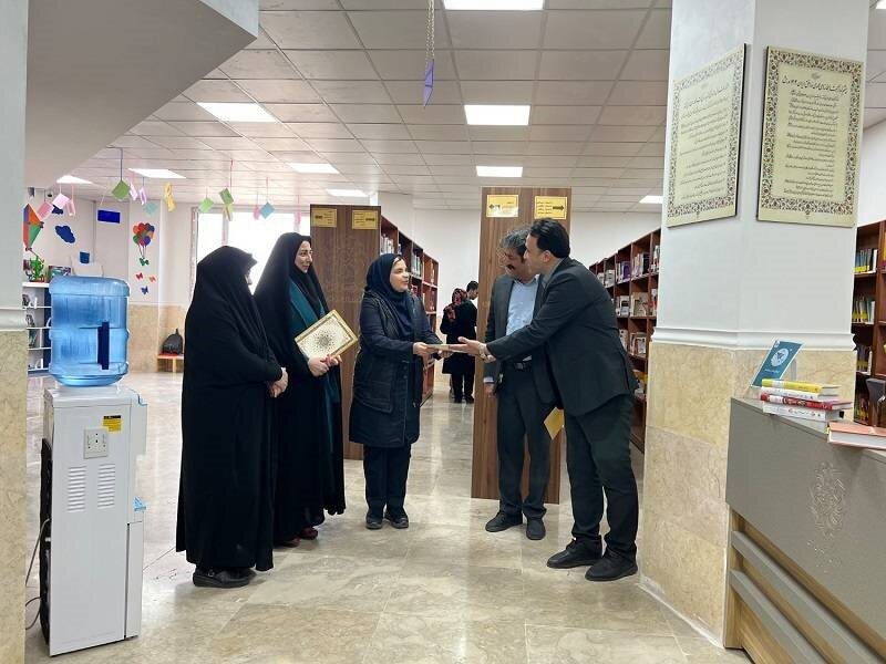 تقدیر از رئیس اداره کتابخانه‌های عمومی شهرستان ملارد