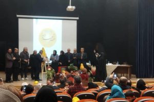 رونمایی از 15 عنوان کتاب در ملارد