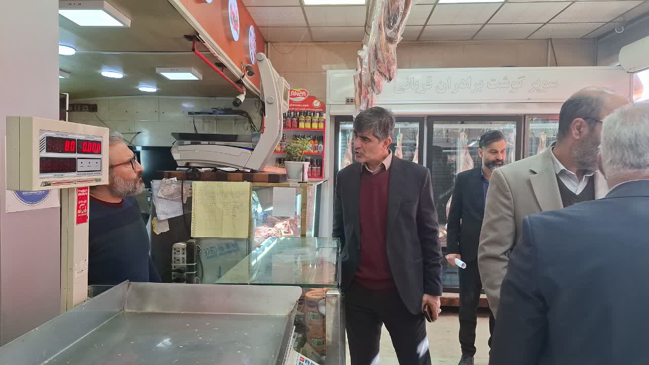 فرماندار ملارد از بازار کالاهای اساسی بازدید میدانی کرد