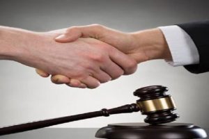 پرونده مهریه به تعداد ۱۱۴ قطعه سکه تمام بهار آزادى با سازش در ملارد مختومه شد