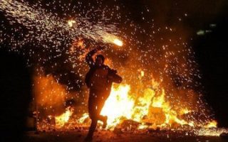 با سوداگران مواد محترقه در صفادشت قاطعانه برخورد می شود
