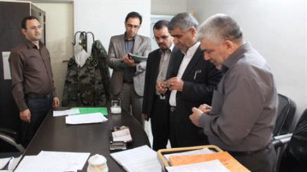 بازدید سرزده فرماندار ملارد از ۵ اداره شهرستان
