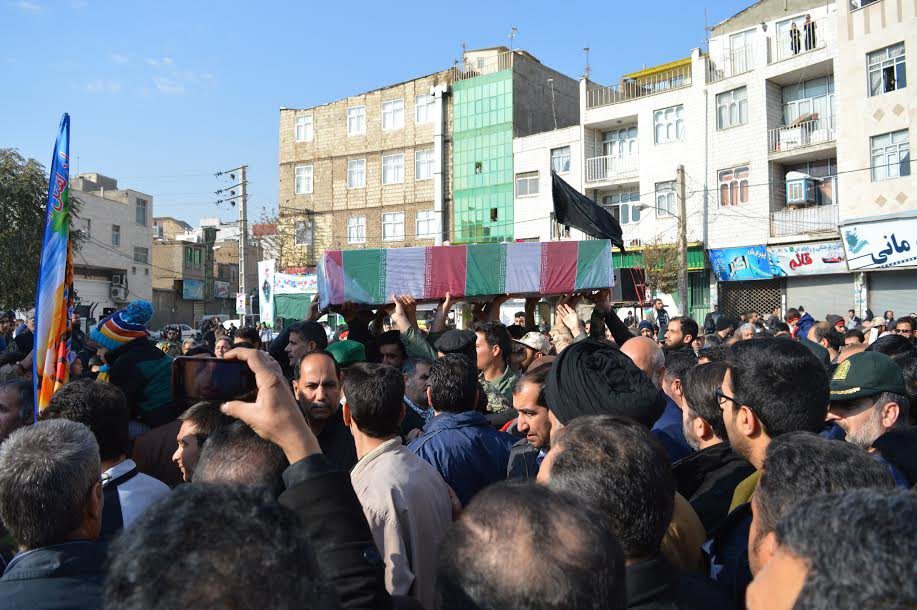 تشییع و تدفین دو شهید گمنام در پارک امام خمینی (ره) سرآسیاب ملارد