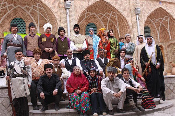 وحدت اقوام ۱۶ استان در ملارد ستودنی است