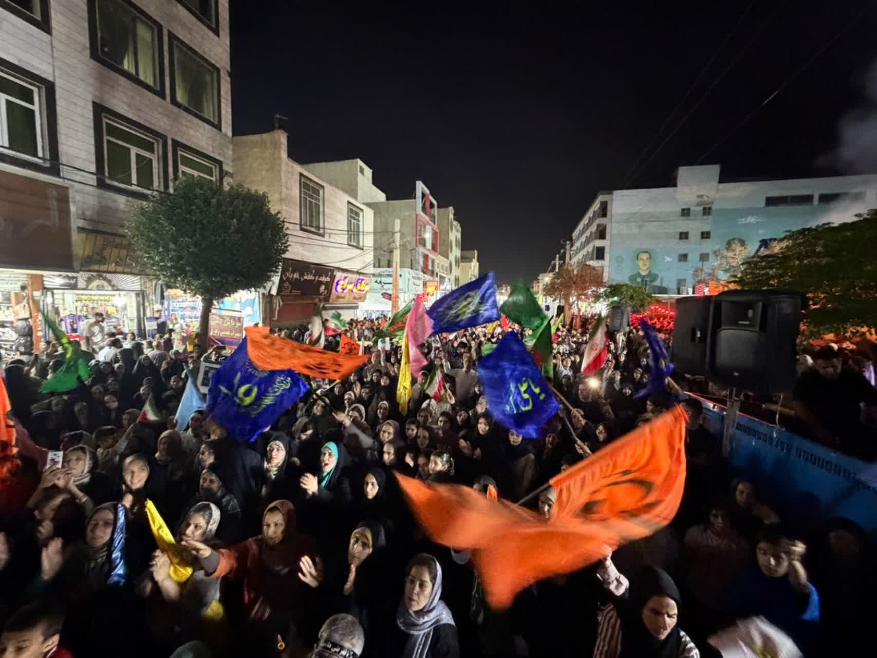 جشن کیلومتری غدیر در خیابان امام خمینی (ره) سرآسیاب ملارد برگزار شد