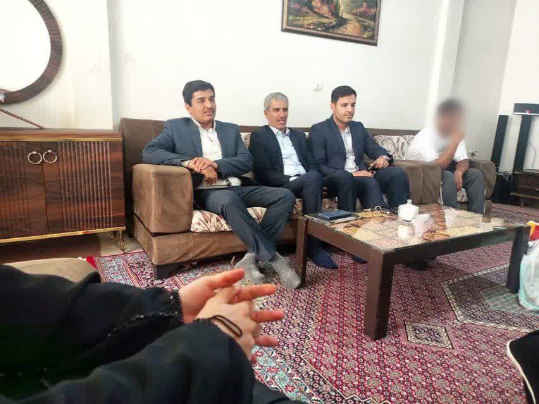 دیدار دادستان ملارد با کودکان یتیم تحت سرپرستی دادستانی به مناسبت عید غدیر