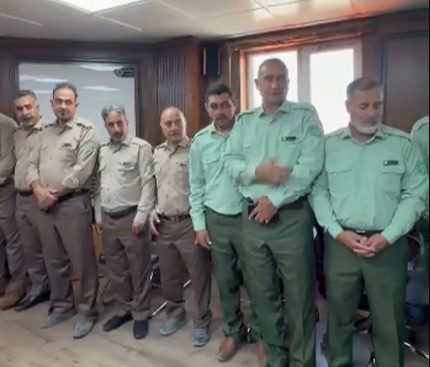 رونمایی از لباس سازمانی جدید نیروهای نظارت و سد معبر شهرداری ملارد
