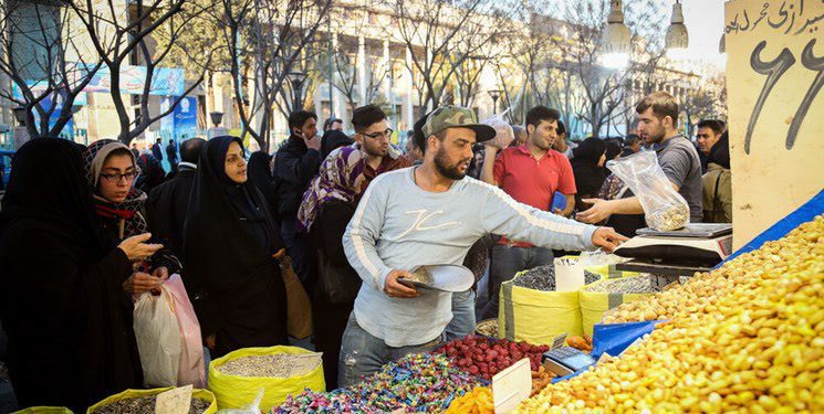 نمایشگاه بهاره ملارد با ۱۲۰ غرفه و تخفیف ۱۵ درصدی آغاز به کار کرد