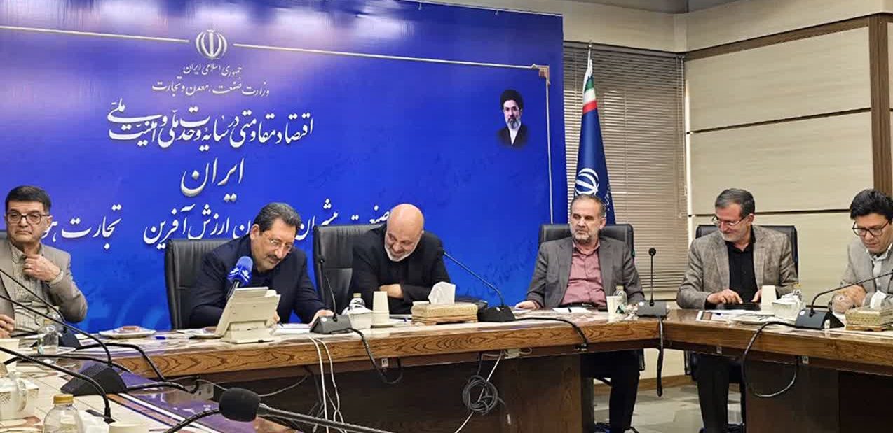 تأکید نماینده ملارد بر بازنگری حمایت از واحدهای تولیدی آسیب‌ دیده از جنگ