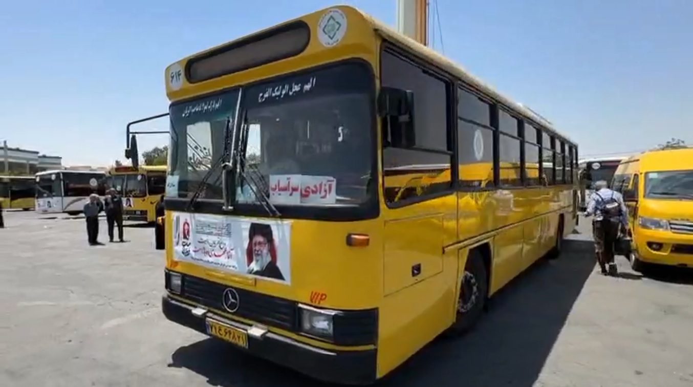 خدمت‌ رسانی ۶۵ دستگاه اتوبوس شهرداری ملارد برای جابه‌جایی زائران مراسم رهبر شهید