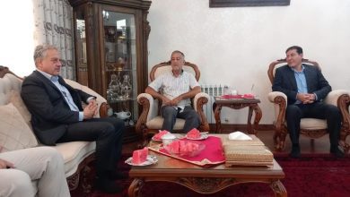 تجلیل رئیس امور اجتماعی استانداری از آزاده سرافراز ملاردی