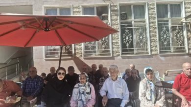 تکریم سالمندان سرای ماندگاران ملارد در هفته ملی سالمند