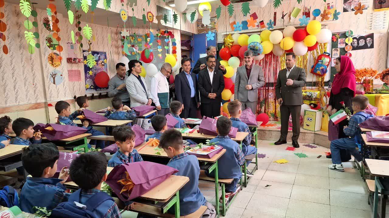 ۴۱۰۰ کلاس‌ اولی در ملارد سال تحصیلی جدید را آغاز کردند