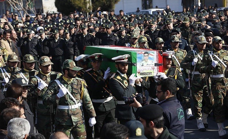 پيكر شهيد استوار دوم علی احمدنژاد در شهرستان ملارد تشييع شد