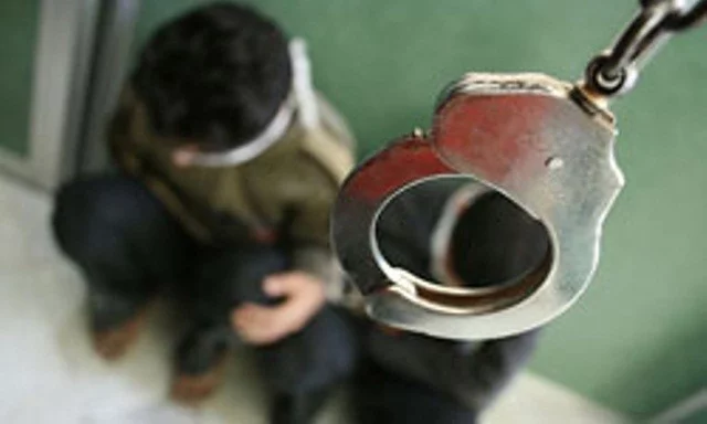 دستگیری موبایل قاپان