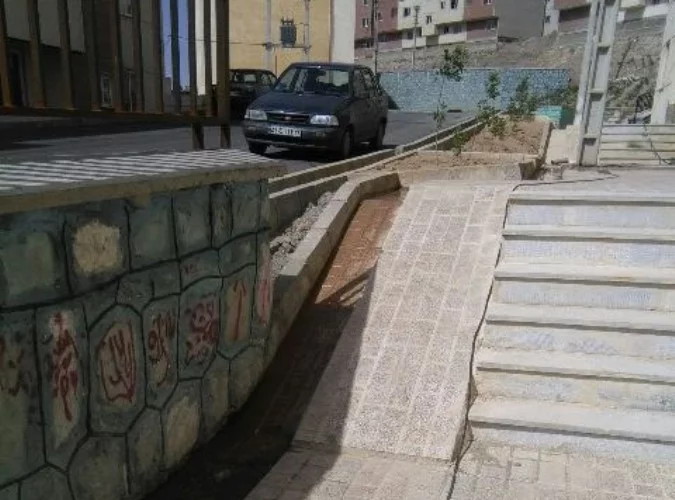 بازدید از اجرای طرح مناسب سازی در مسکن مهر صفادشت