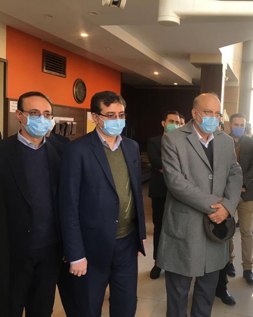 بازدید اعضای کمیسیون آموزش از نمایشگاه محصولات فناورانه پارک علم و فناوری پردیس