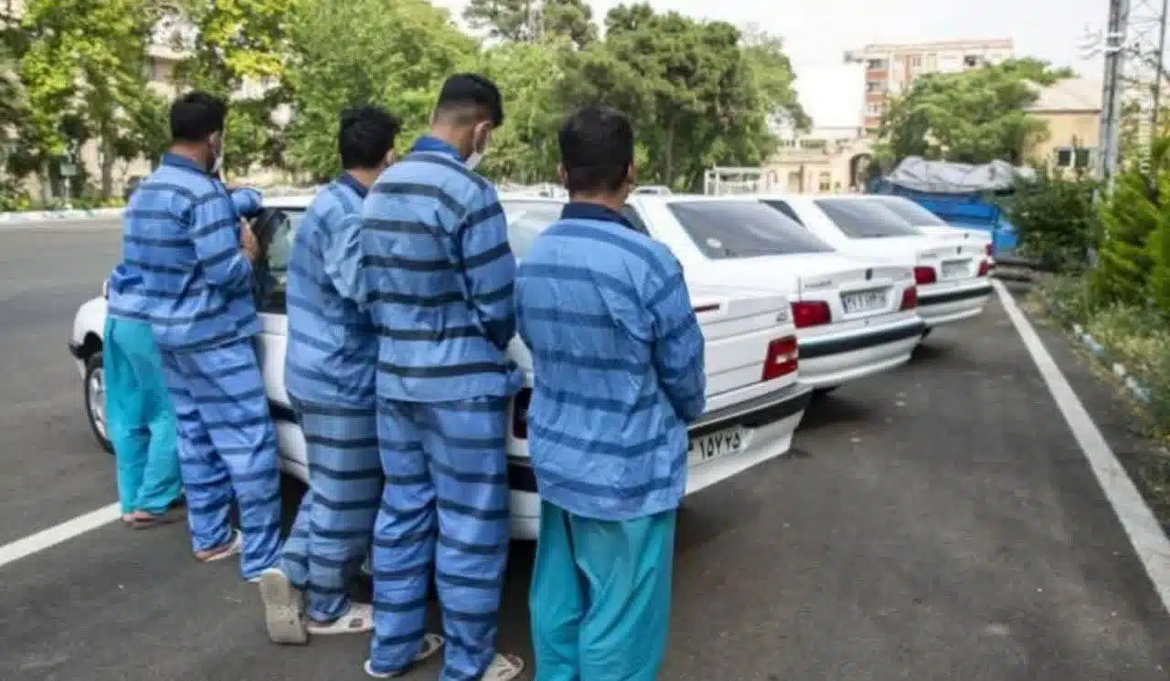 دستگیری ۴ عامل تخریب شيشه‌ مغازه‌ها و خودروها در ملارد