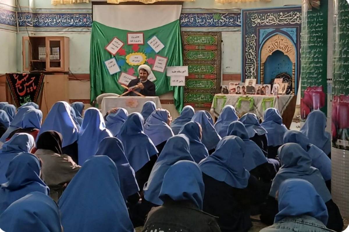 برگزاری نشست تخصصی نماز در مدارس شهرستان ملارد با حضور مدرسان مرکز تخصصی