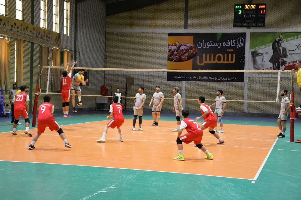 مسابقات لیگ والیبال بزرگسالان جام فجر آغاز گردید-