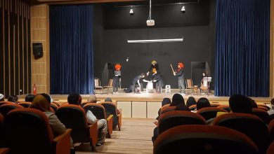 نمایش " فرزندآوری به توان 10 " در ملارد به روی صحنه رفت