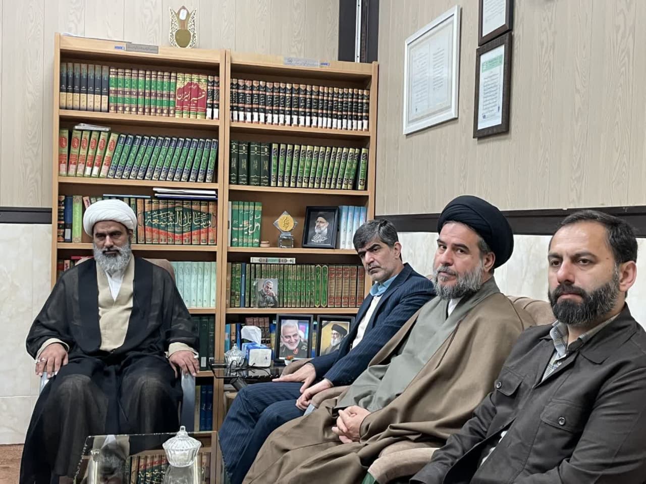 قرارگاه پیشتیبانی از مساجد در شهرستان ملارد تشکیل شد