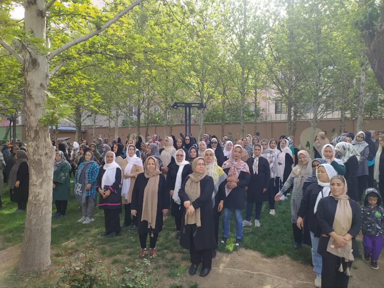 برگزاری اولین گردهمایی بانوان ایستگاه های سلامت شهر صفادشت