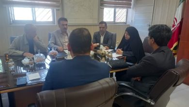 نشست هم اندیشی بخشدار مرکزی با مالک‌ زمین های معروف به غفاری