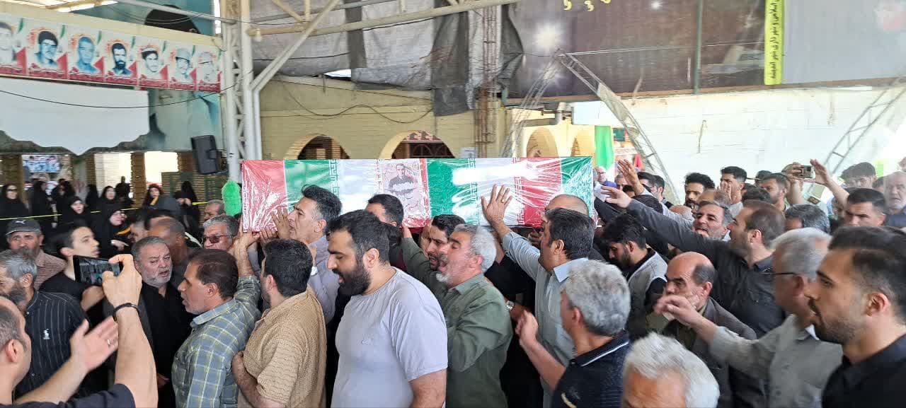 تشییع پیکر مطهر شهید علیرضا فلاح در ملارد