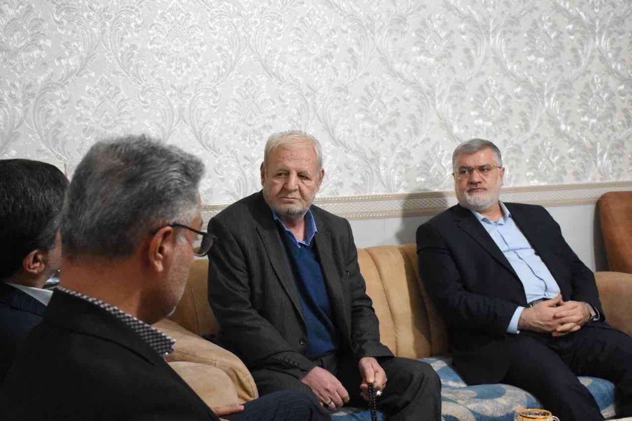دیدار استاندار تهران با خانواده شهید مرتضی میری-