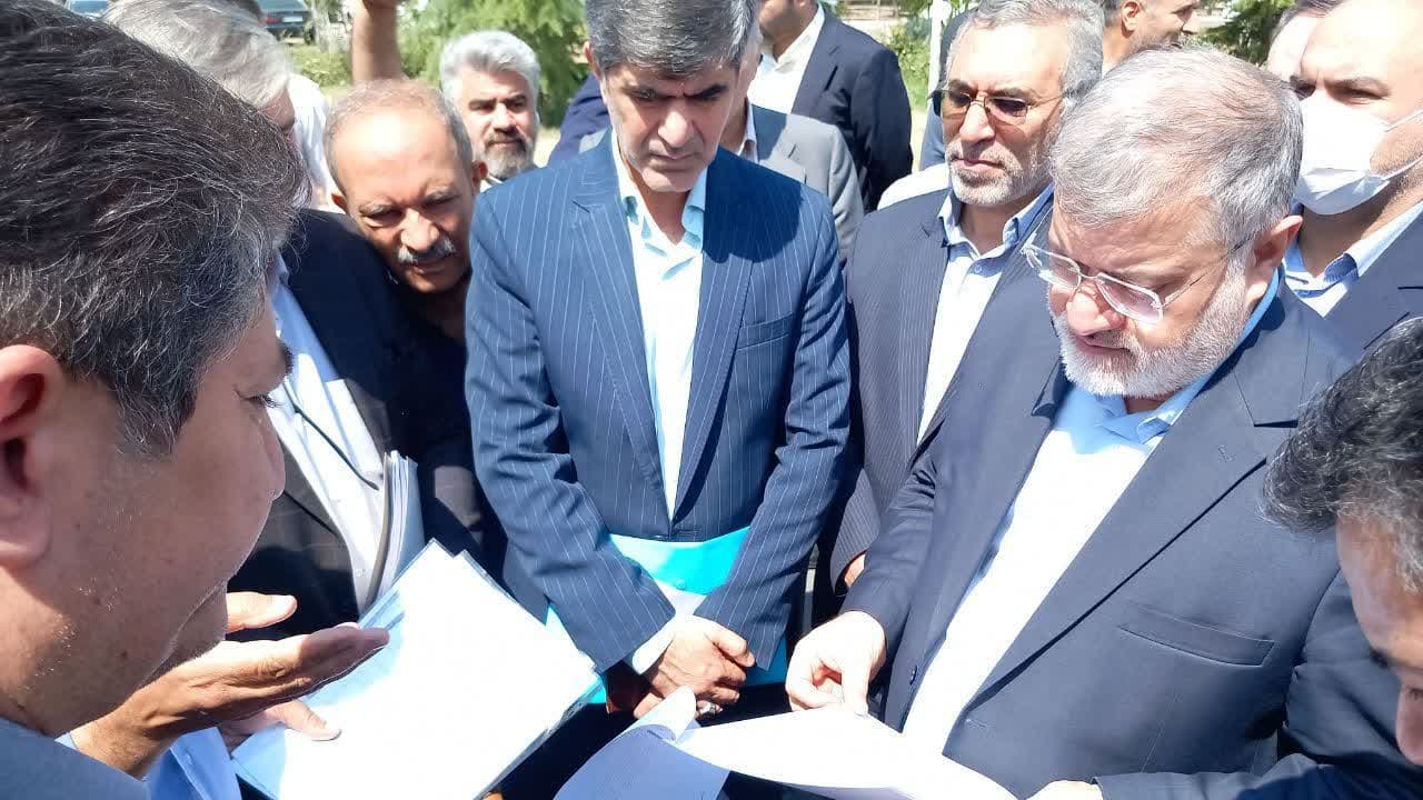 گفتگوی چهره به چهره استاندار تهران با مردم شهرک گلهای ملارد