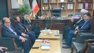 مصلی نمازجمعه مرکز فرهنگی ، عبادی و سیاسی شهرمان است