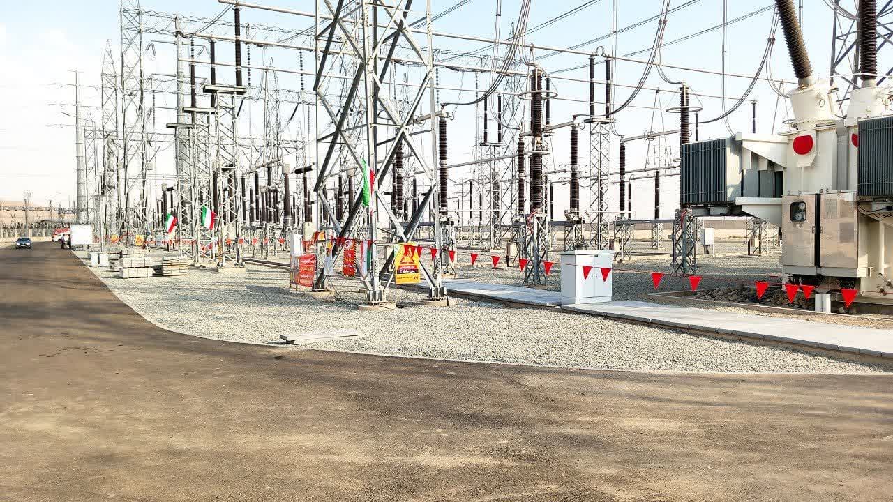 با حضور وزیر نیرو پست ۴۰۰ کیلوولت «کوثر» در ملارد افتتاح شد