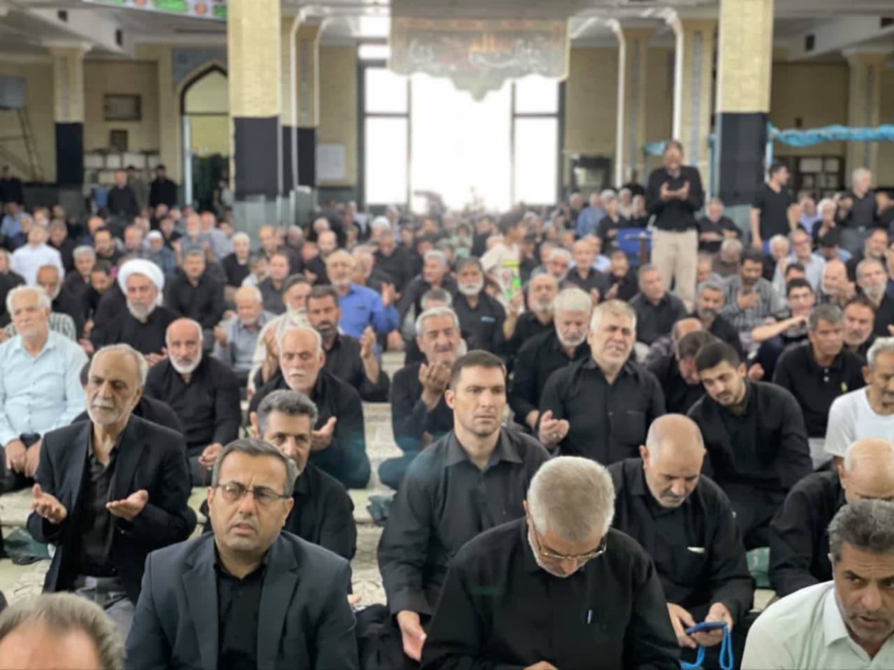 امام جمعه ملارد تقوای سیاسی، ضامن عزت و امنیت کشور است
