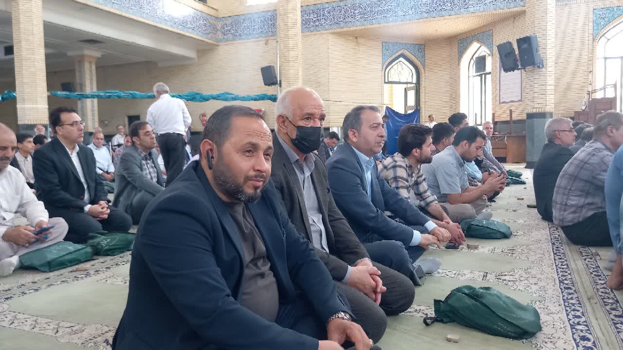 حضور فرماندار و مدیران دستگاههای اجرایی شهرستان ملارد در نماز جمعه این هفته