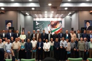 آزادگان سرافراز شهرستان ملارد تجلیل شدند