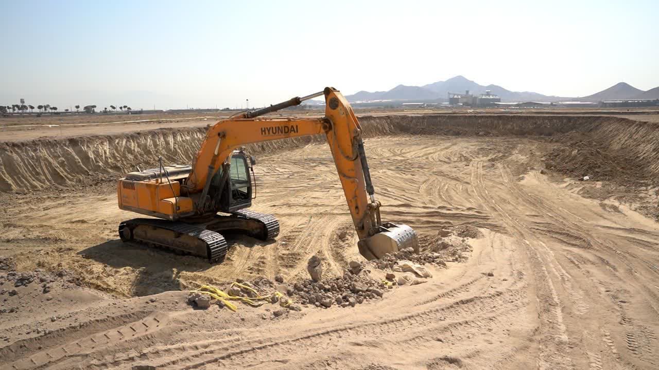 بازدید شهردار صفادشت از پروژه جمع‌ آوری فاضلاب و احداث تصفیه‌ خانه شهری