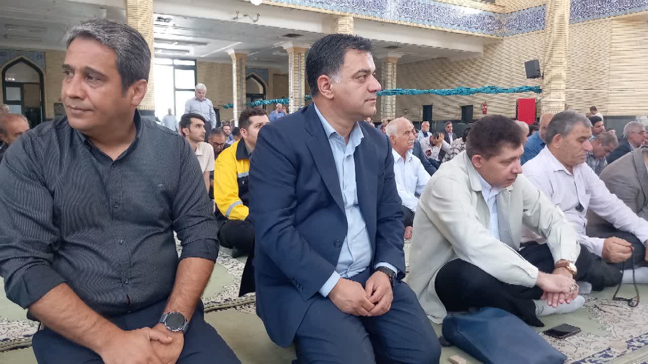 حضور فرماندار و مدیران دستگاه‌های اجرایی شهرستان ملارد در نماز جمعه این هفته
